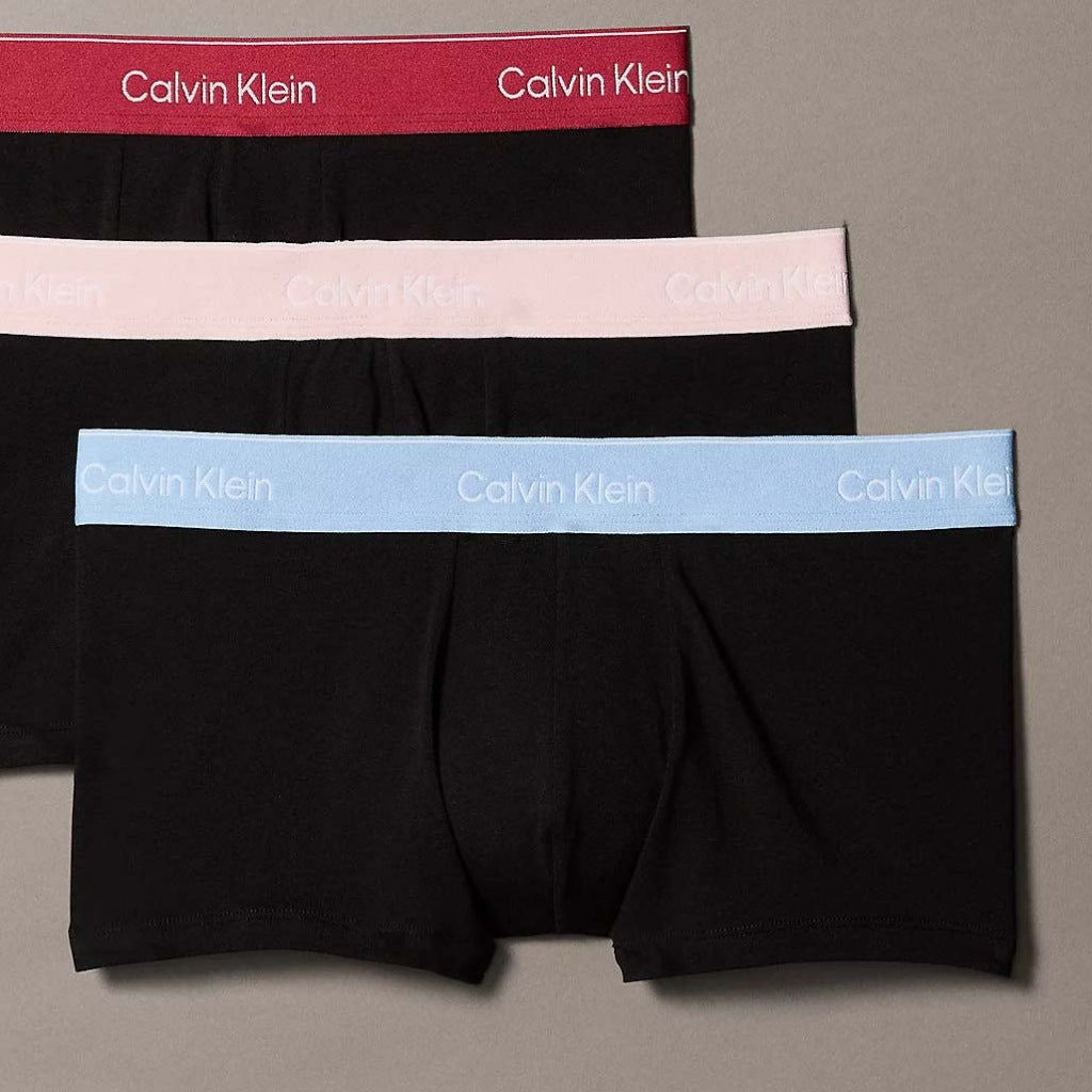 CALVIN KLEIN LOW RISE TRUNK PK en color NEGRO  (4)