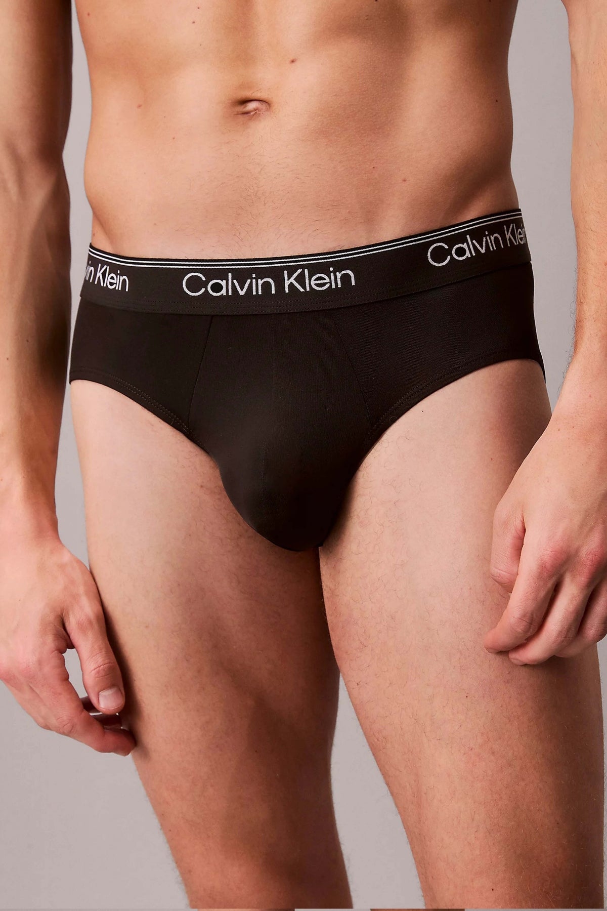 CALVIN KLEIN  HIP BRIEF PK  en color NEGRO  (3)