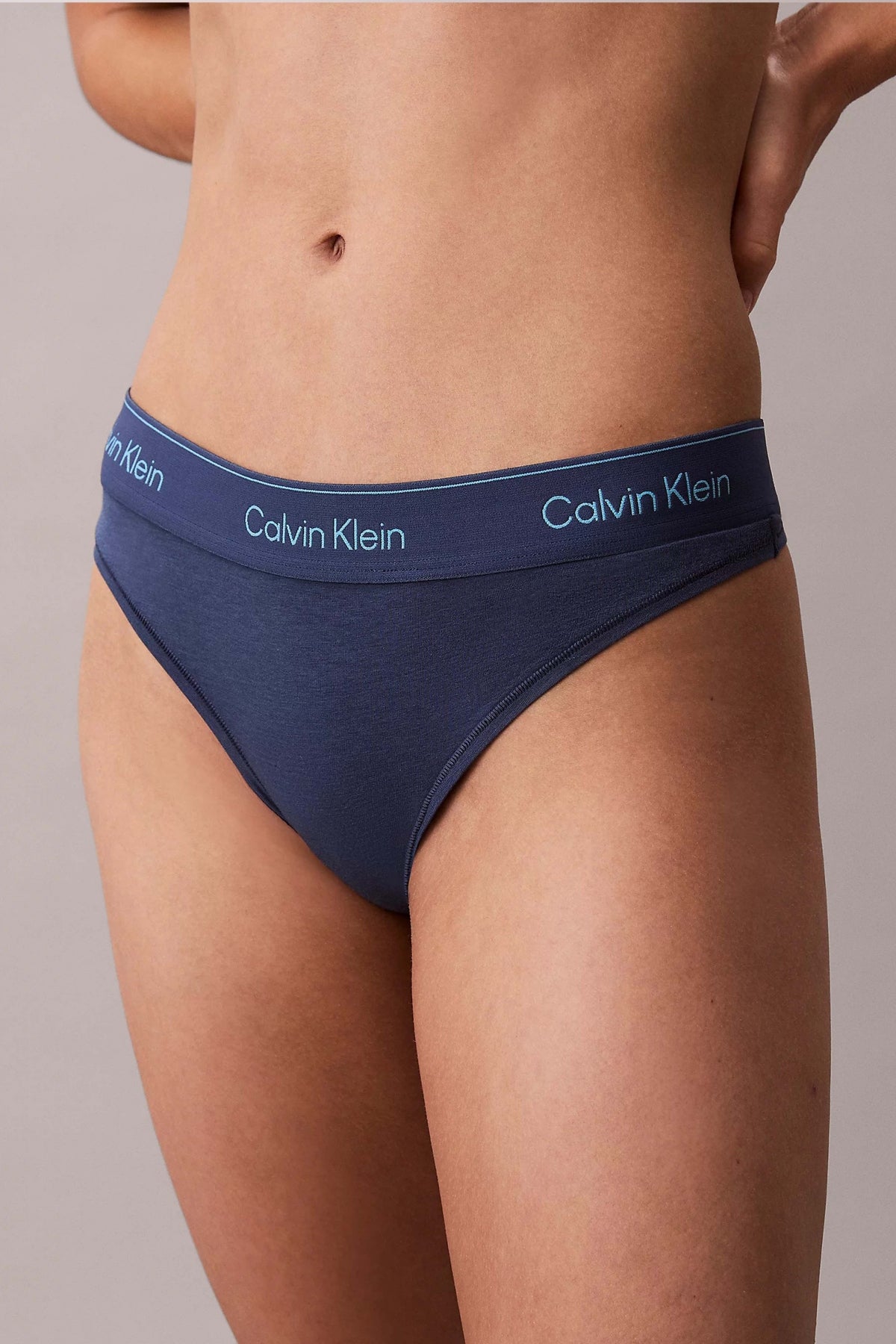 CALVIN KLEIN LVQF en color AZUL  (1)