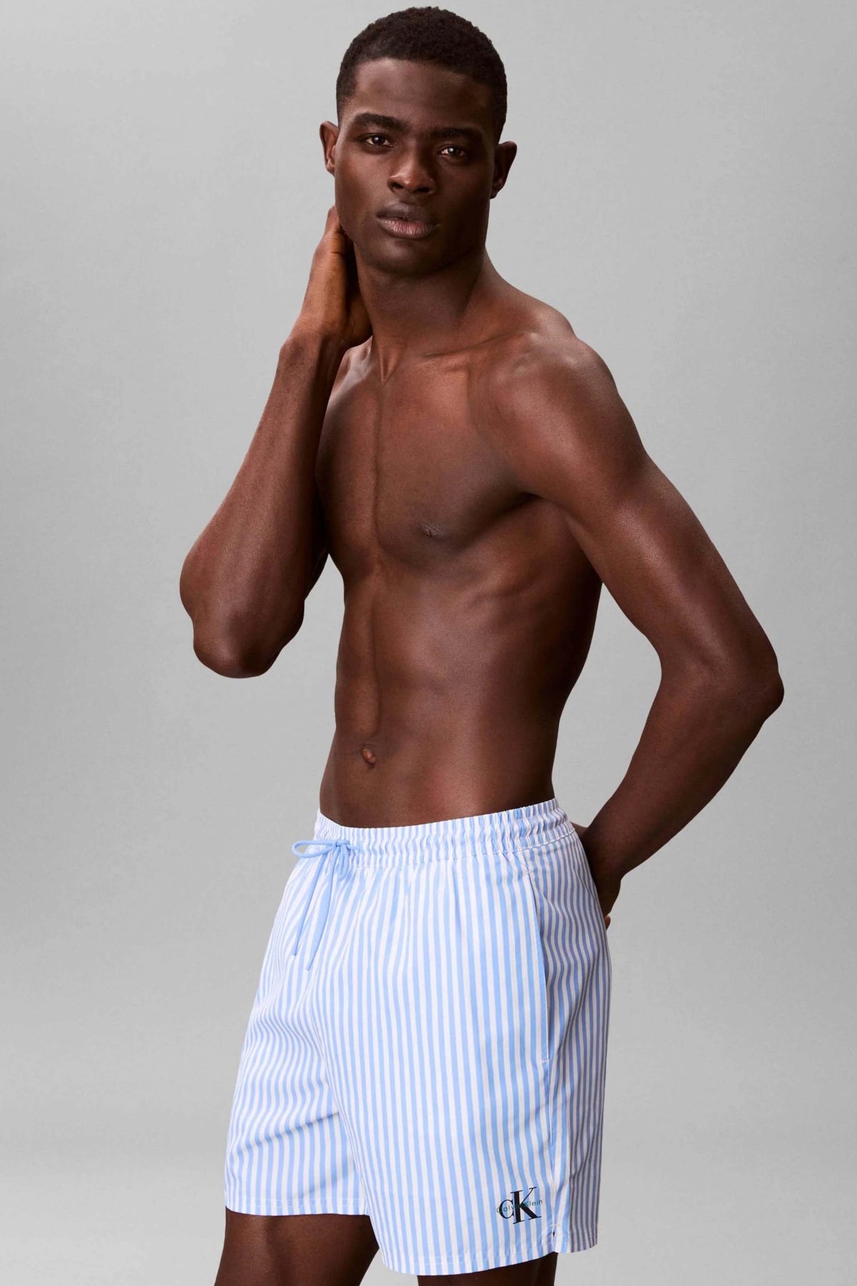 CALVIN KLEIN LVN  en color AZUL  (1)
