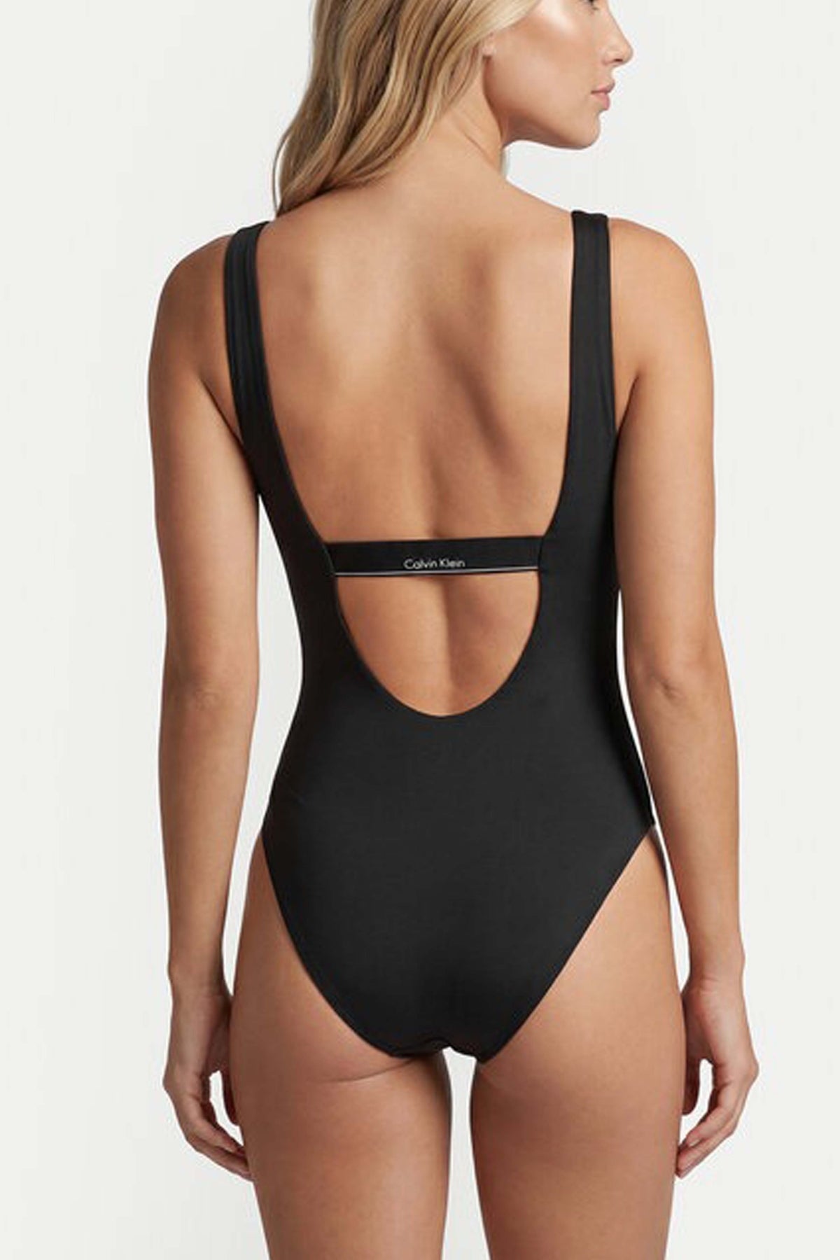 CALVIN KLEIN LVQ en color NEGRO  (2)