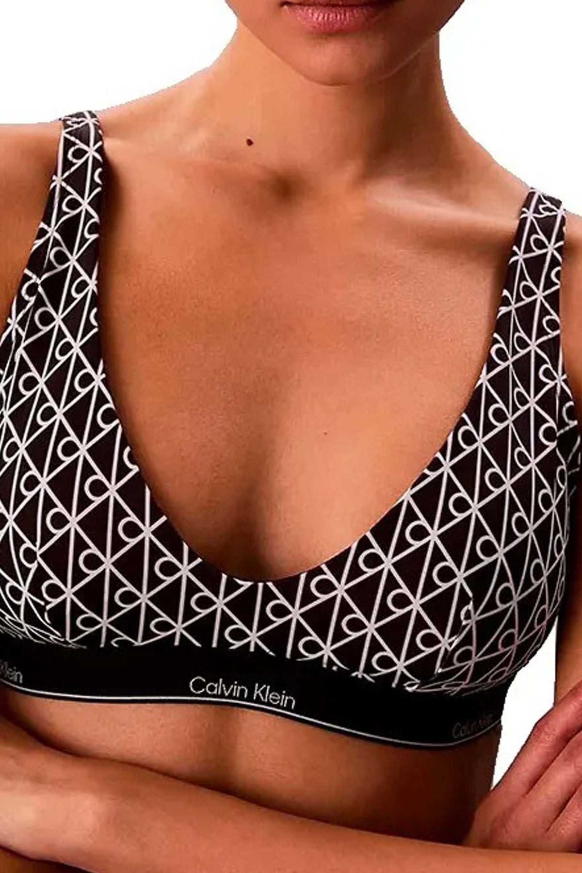 CALVIN KLEIN LVQ en color NEGRO  (3)