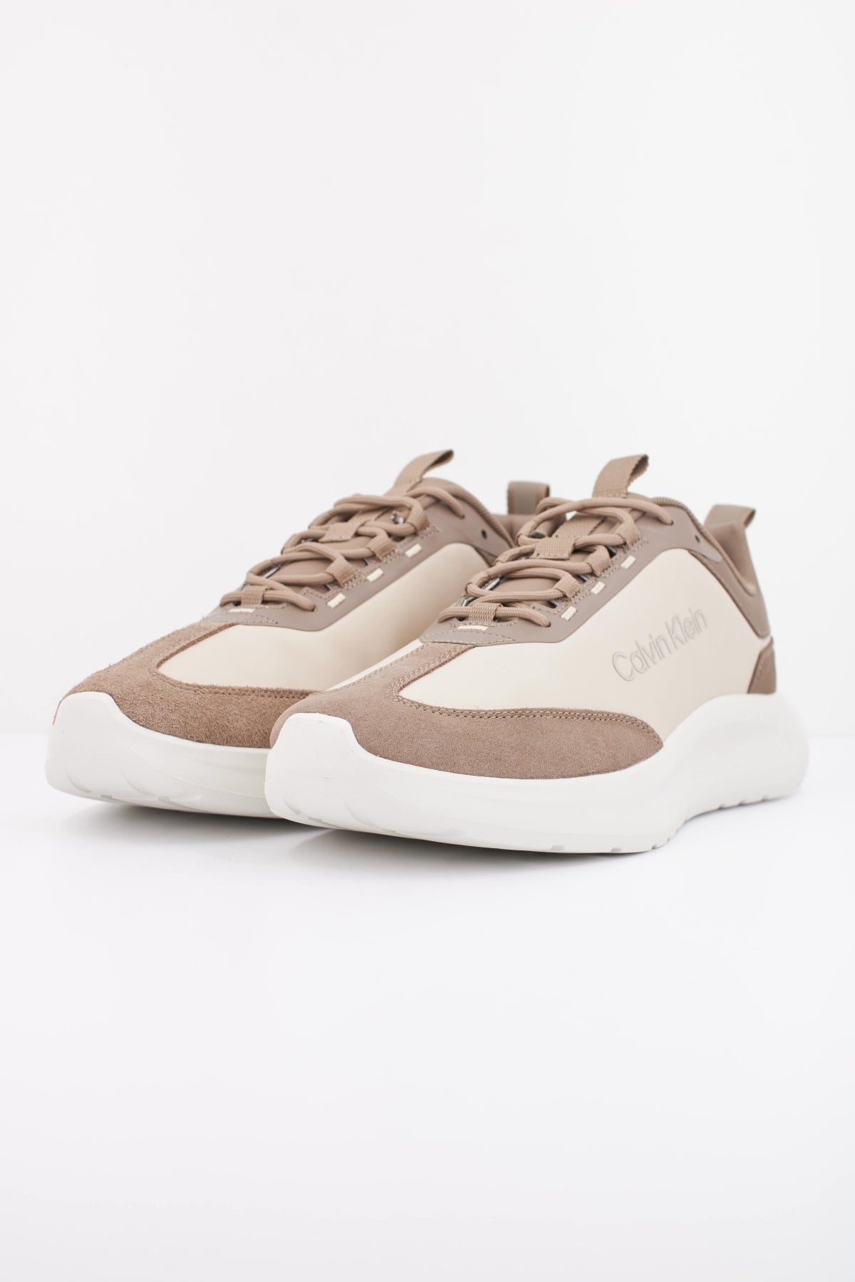 CALVIN KLEIN LIGHT EVA RUNNER en color BEIS  (2)