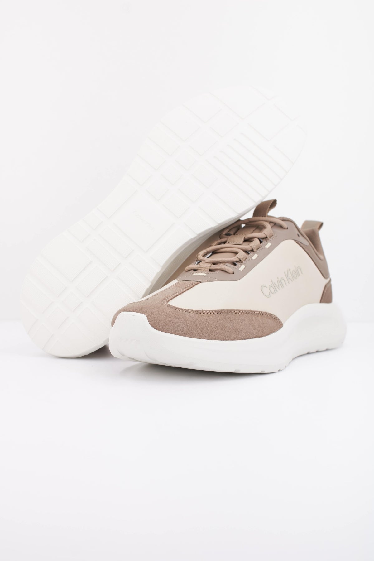 CALVIN KLEIN LIGHT EVA RUNNER en color BEIS  (5)