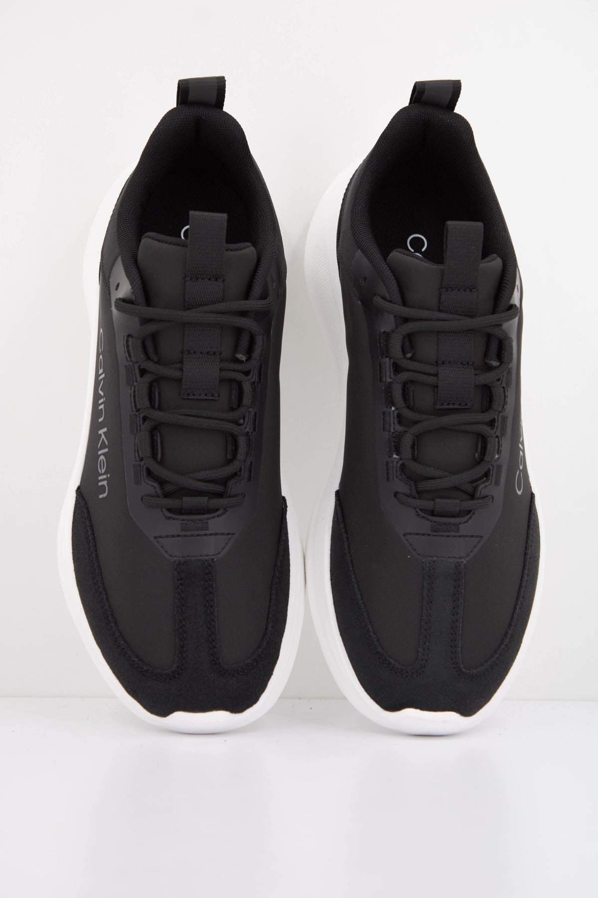 CALVIN KLEIN LIGHT EVA RUNNER NYL-SUE en color NEGRO  (3)