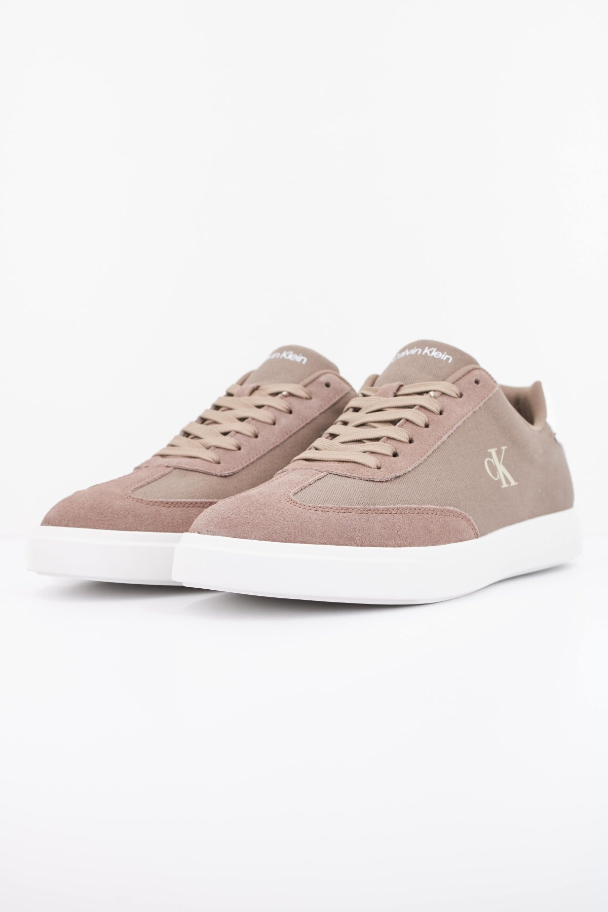 CALVIN KLEIN HMHM  en color MARRON  (2)