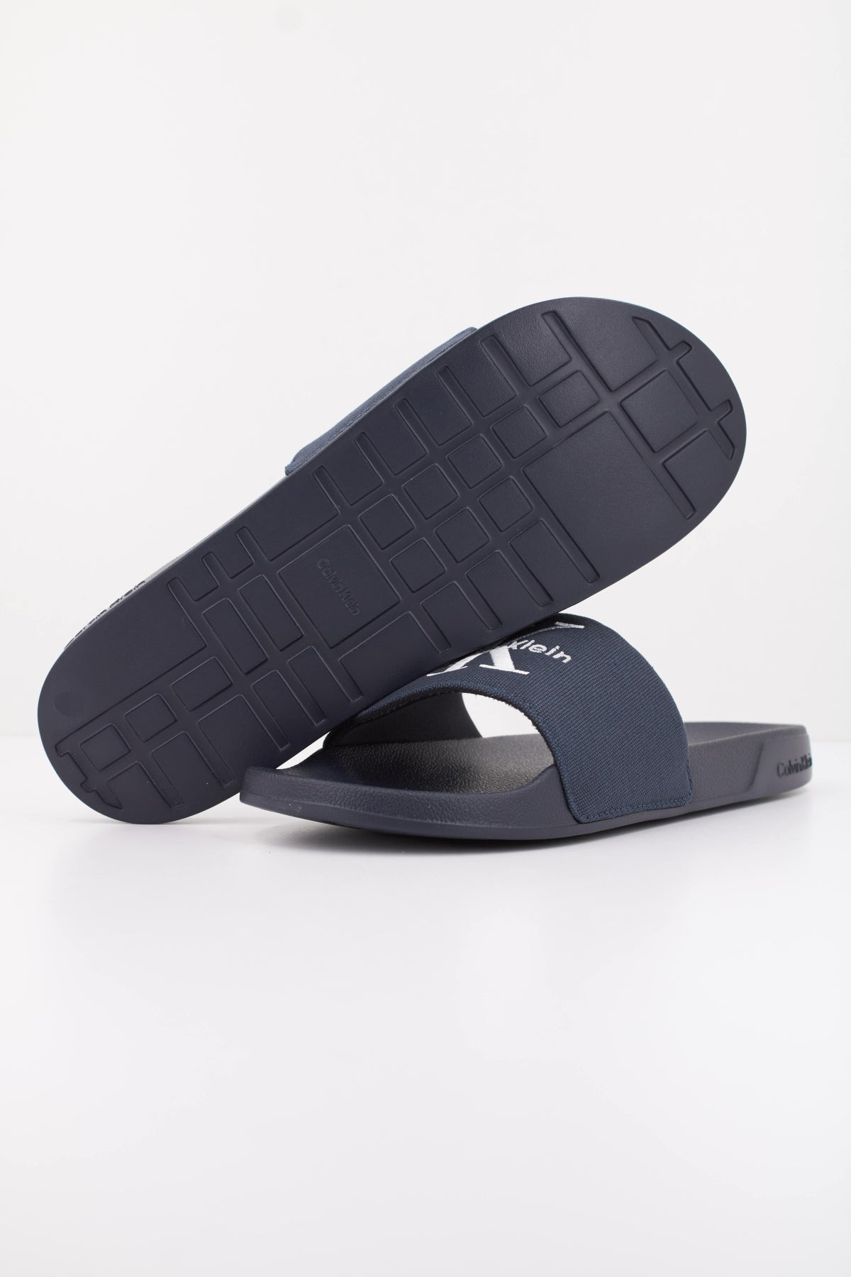CALVIN KLEIN ESS SLIDE CV en color AZUL  (5)