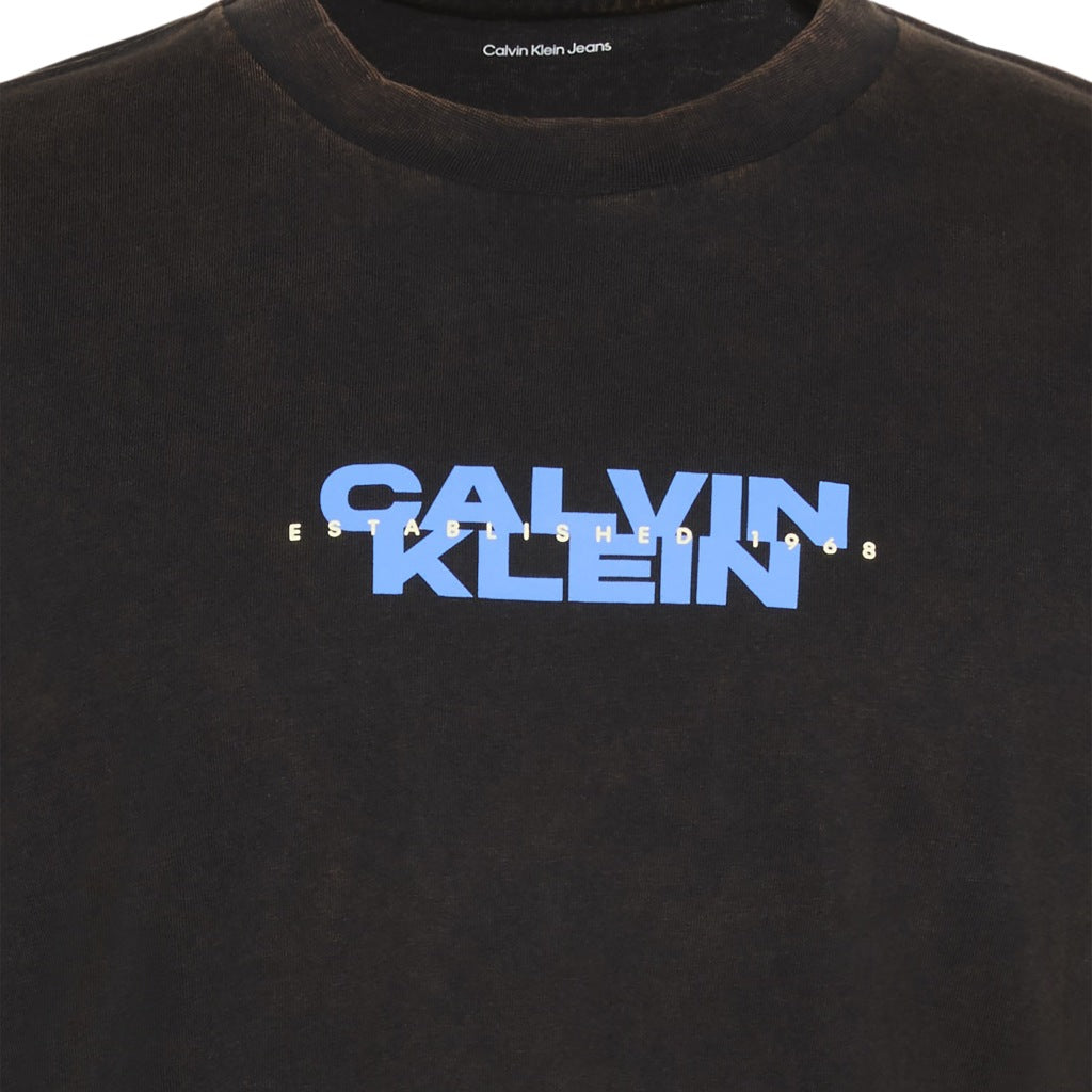 CALVIN KLEIN LVRGG WASHED SPINE GRAPHIC TEE en color NEGRO  (6)