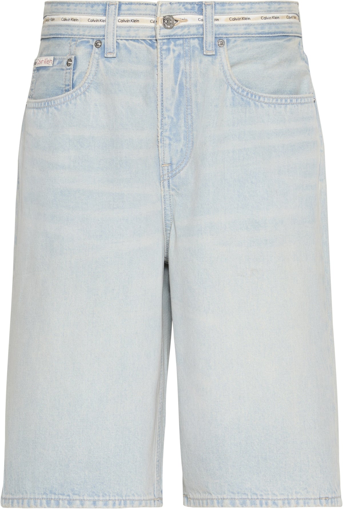 CALVIN KLEIN LVGG RELAXED BERMUDA SHORT en color AZUL  (1)