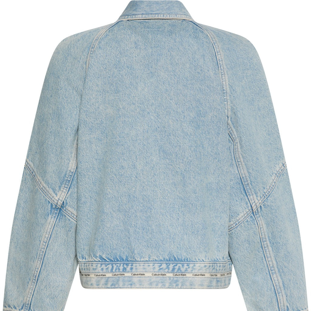 CALVIN KLEIN LVGG BRANDED BOXY DENIM en color AZUL  (5)