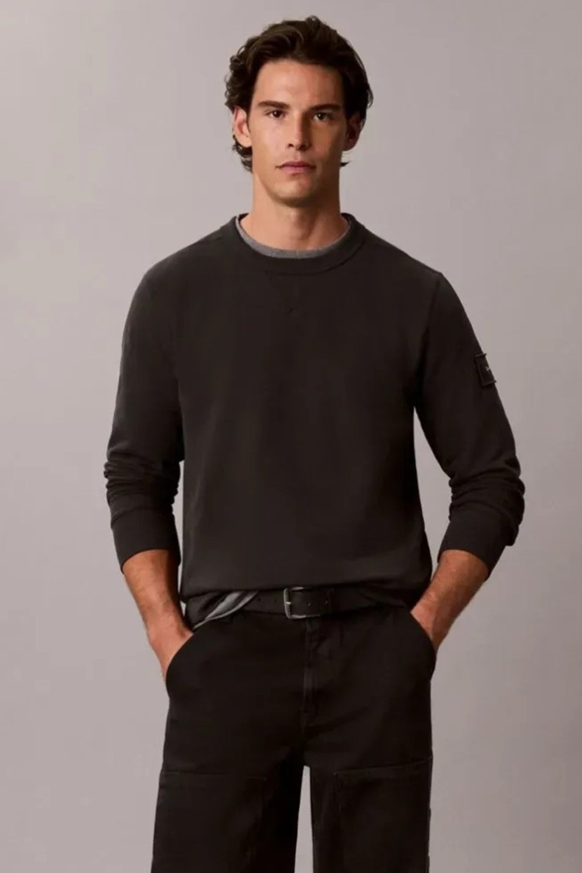 CALVIN KLEIN LVRJG TERRY BADGE CN SWEATS en color NEGRO  (1)