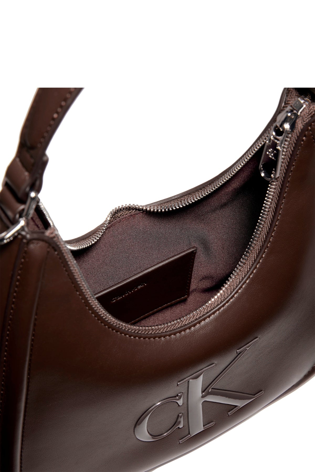 CALVIN KLEIN LVFG BOLD CK SMALL CRESCENT B en color MARRON  (3)