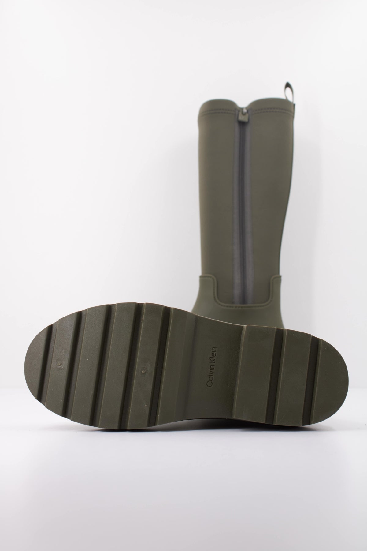 CALVIN KLEIN RAINBOOT HIGH RUBBER NEO en color VERDE  (5)