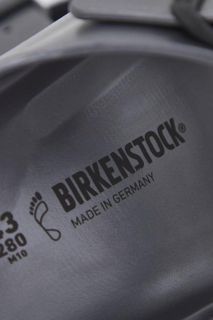 BIRKENSTOCK ARIZONA EVA en color GRIS  (3)