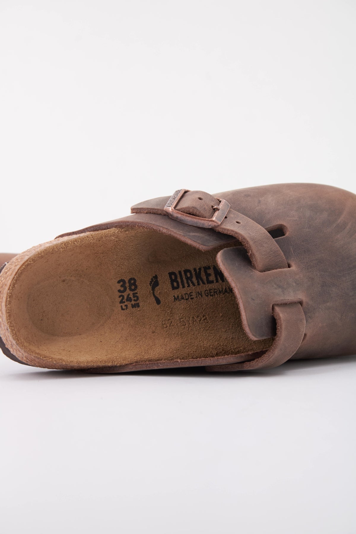 BIRKENSTOCK BOSTON NU en color MARRON  (5)