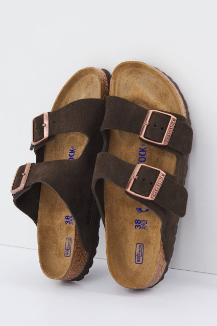 BIRKENSTOCK ARIZONA SFB en color MARRON  (1)