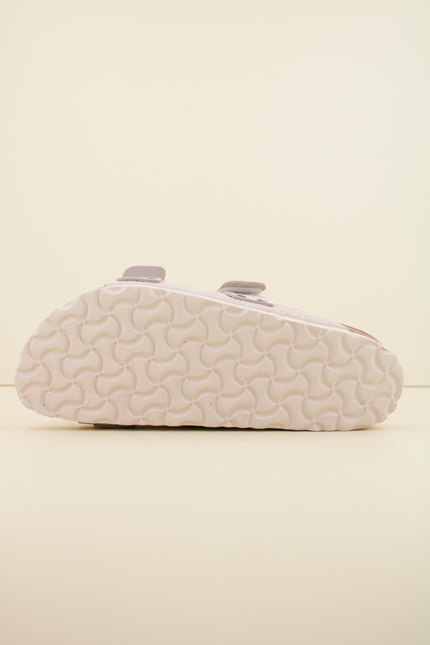 BIRKENSTOCK UJI  en color BLANCO  (4)