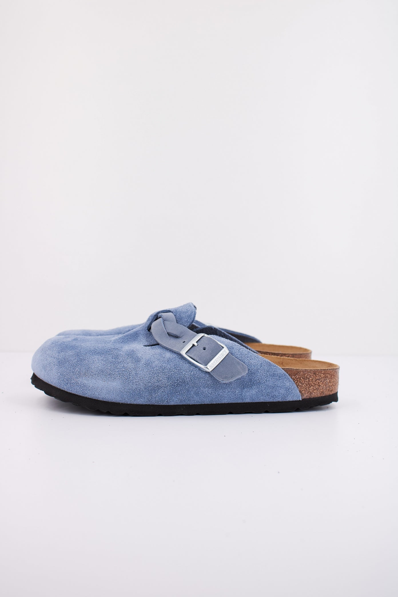 BIRKENSTOCK BOSTON BRAIDED SUEDE en color AZUL  (1)