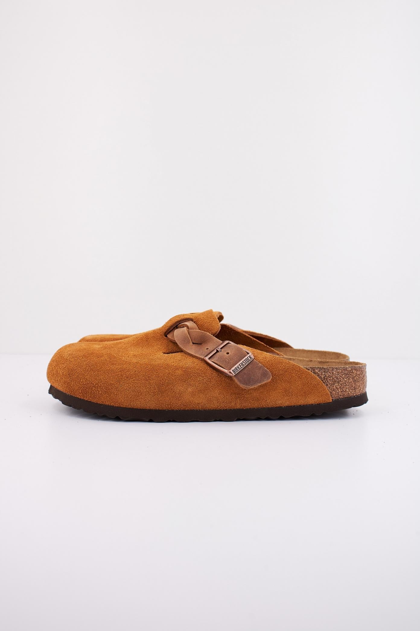 BIRKENSTOCK BOSTON BRAIDED SUEDE en color MARRON CLARO  (1)