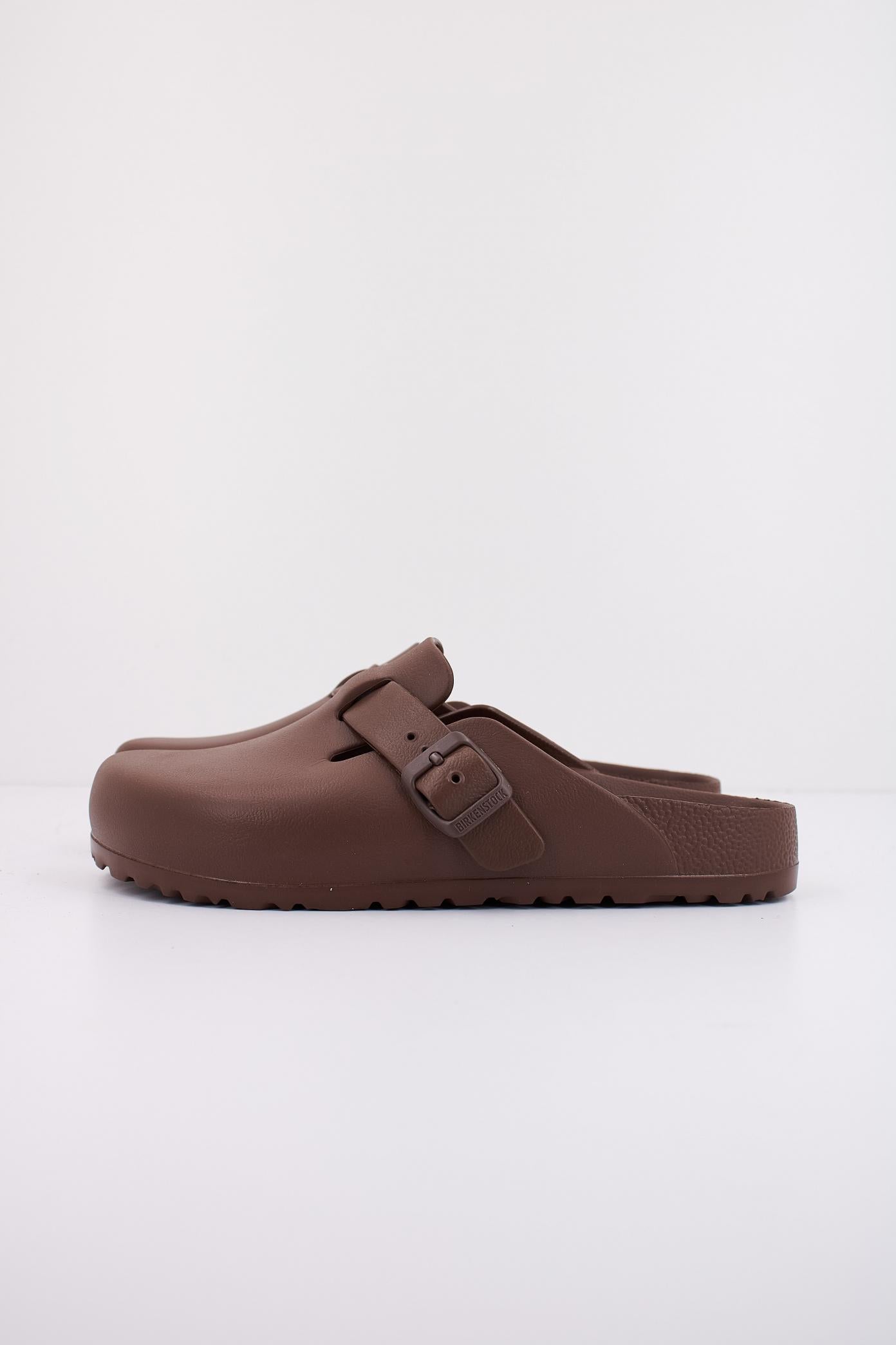 BIRKENSTOCK BOSTON EVA en color MARRON  (1)