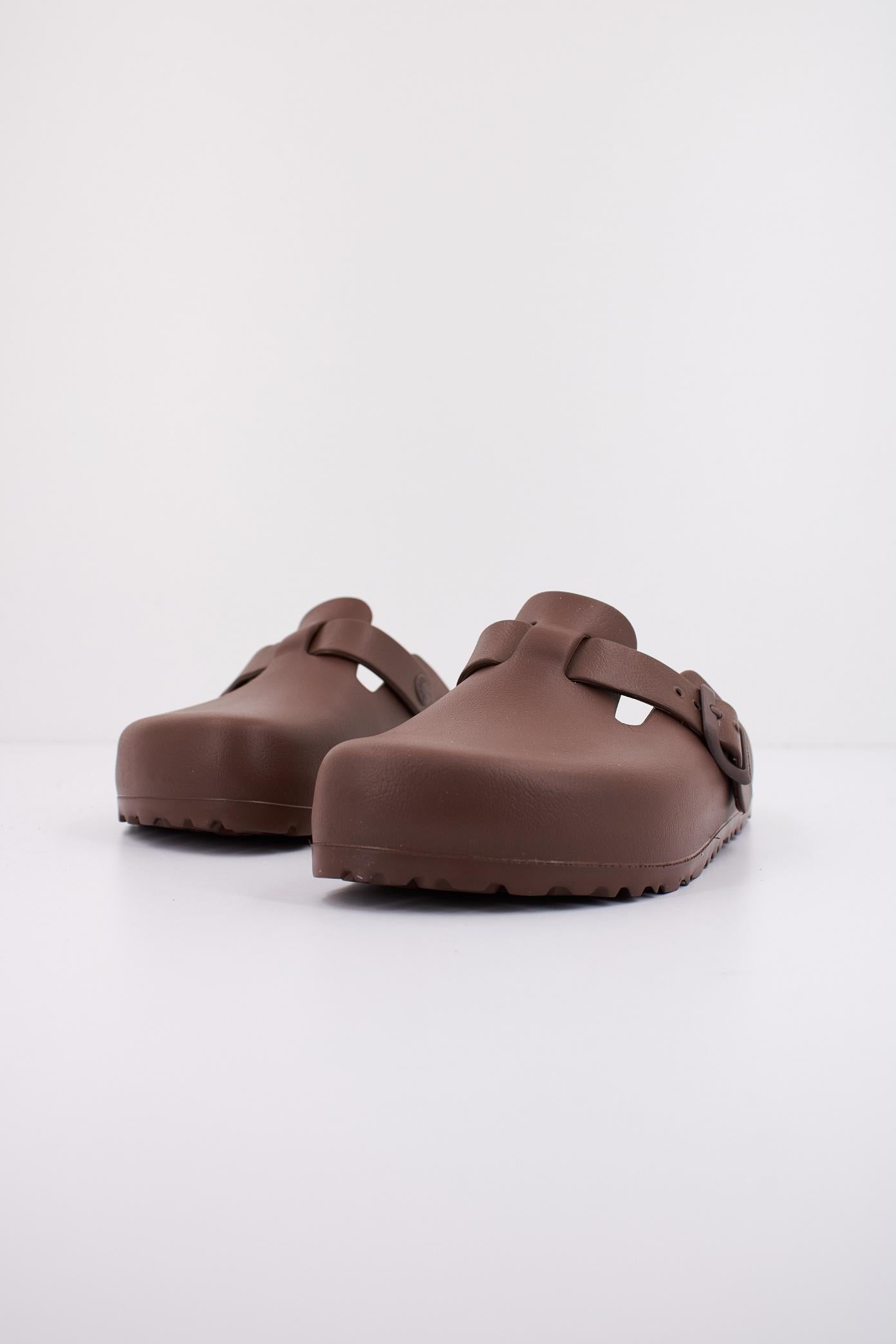 BIRKENSTOCK BOSTON EVA en color MARRON  (2)