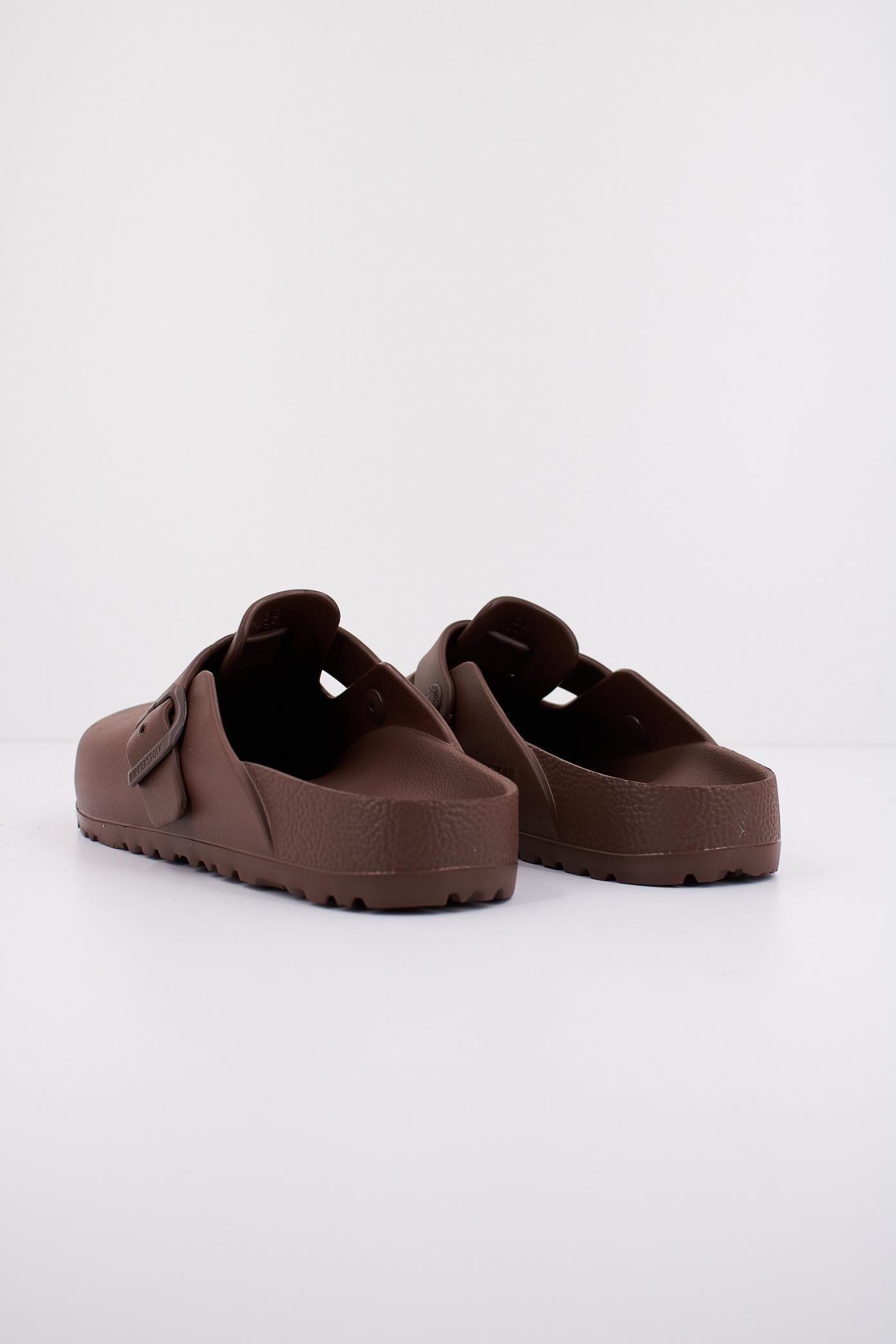 BIRKENSTOCK BOSTON EVA en color MARRON  (3)