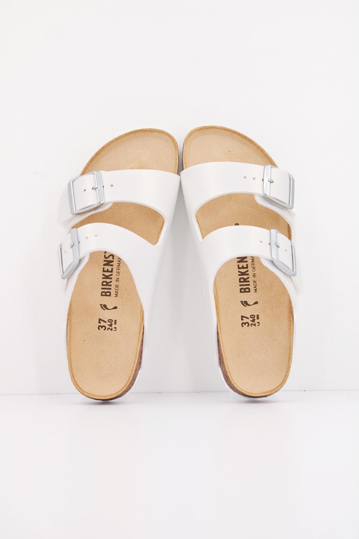 BIRKENSTOCK ARIZONA BS en color BLANCO  (3)