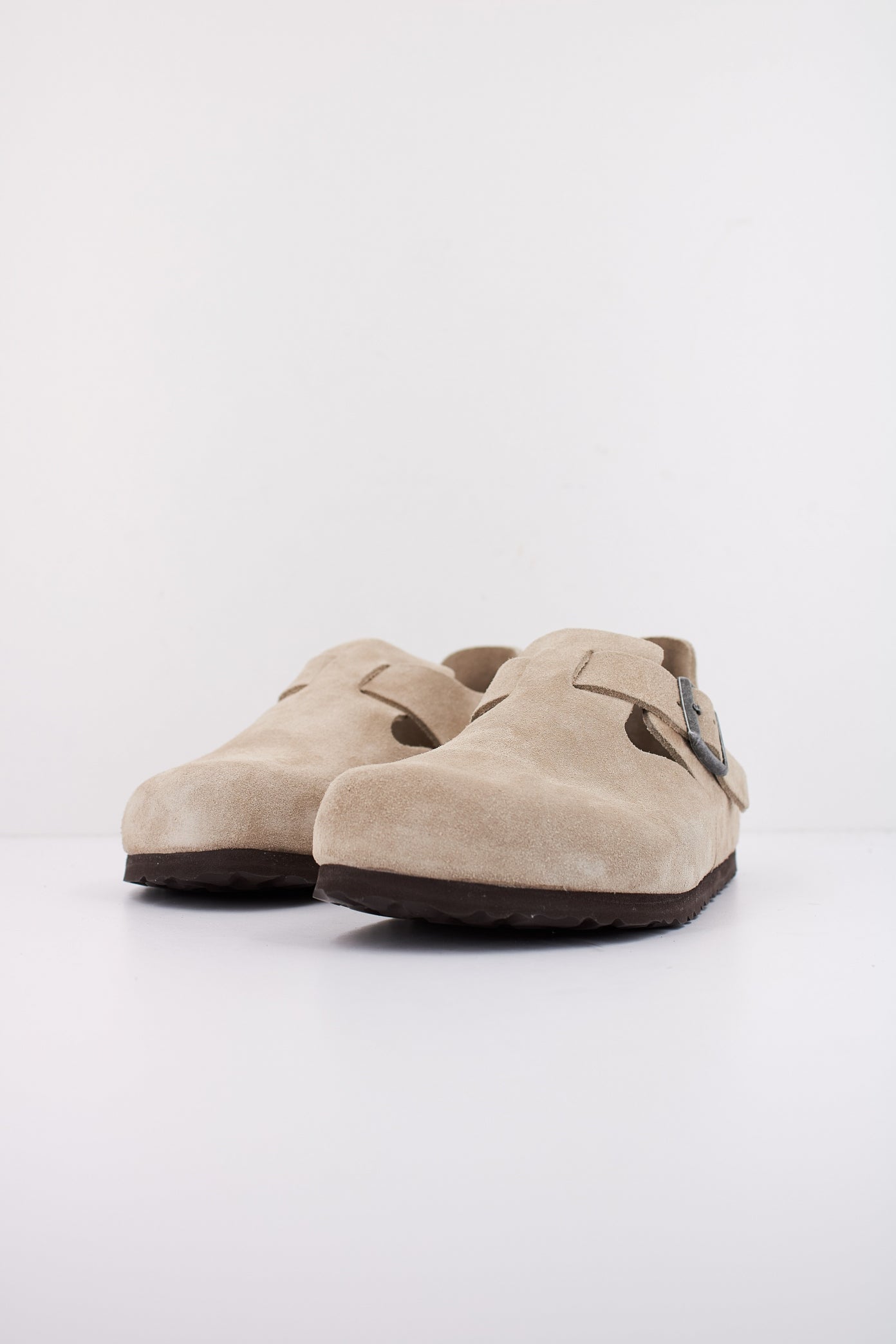 BIRKENSTOCK LONDON en color BEIS  (2)