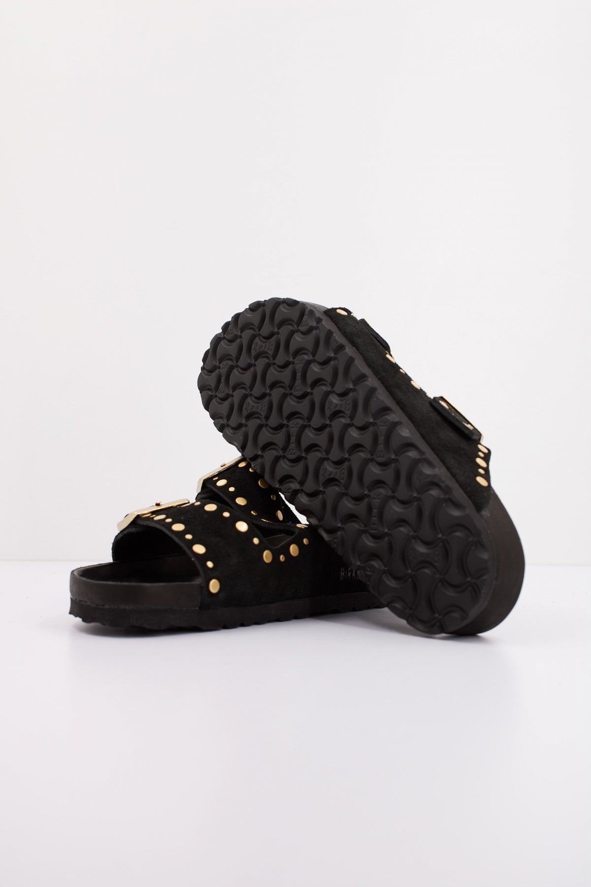 BIRKENSTOCK ARIZONA en color NEGRO  (5)