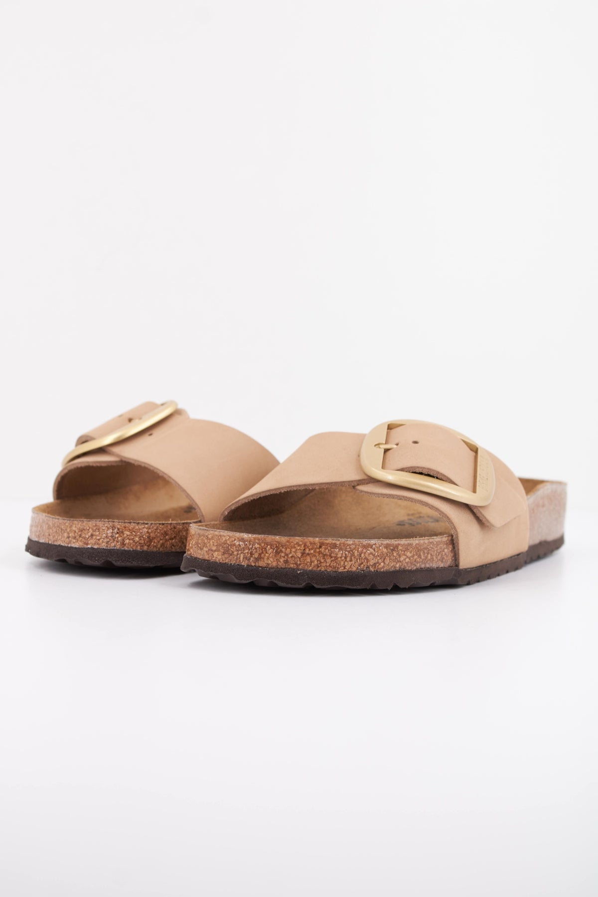 BIRKENSTOCK MADRID BIG BUCKLE en color BEIS  (2)