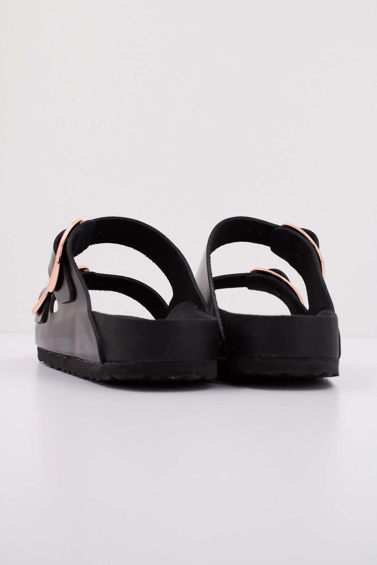 BIRKENSTOCK ARIZONA BIG BUCKLE en color NEGRO  (4)