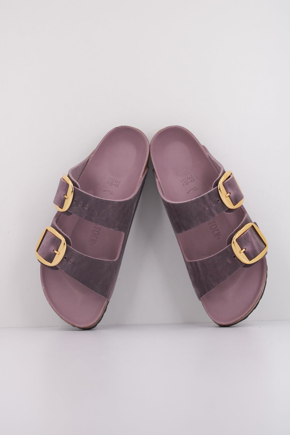 BIRKENSTOCK ARIZONA BIG BUCKLE en color VIOLETA  (3)