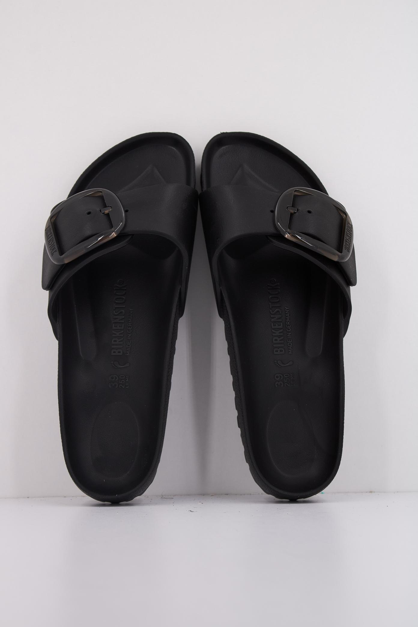 BIRKENSTOCK  MADRID BIG BUCKLE EVA en color NEGRO  (3)