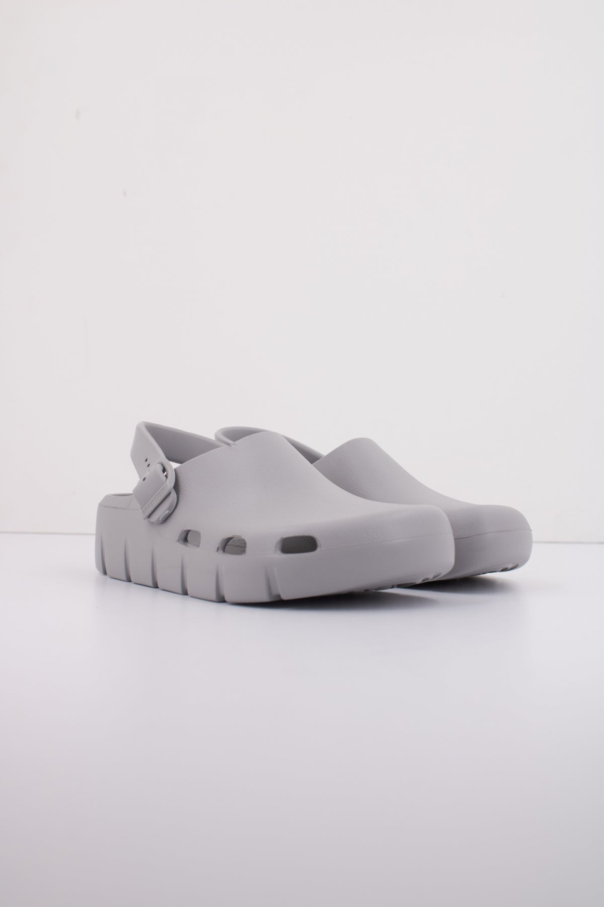 BIRKENSTOCK BIRKI FLOW en color GRIS  (2)