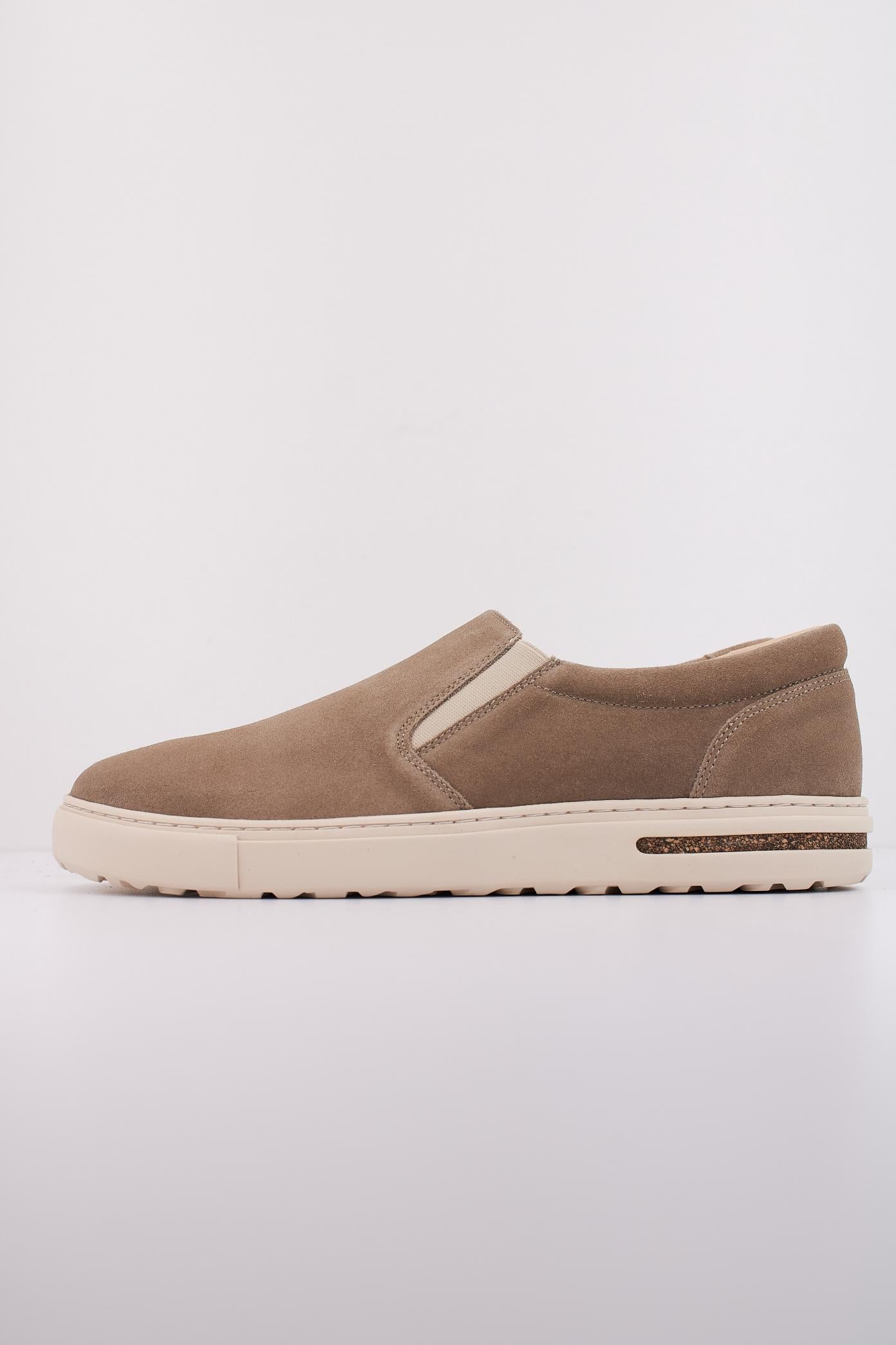 BIRKENSTOCK OSWEGO LEVE en color MARRON  (1)