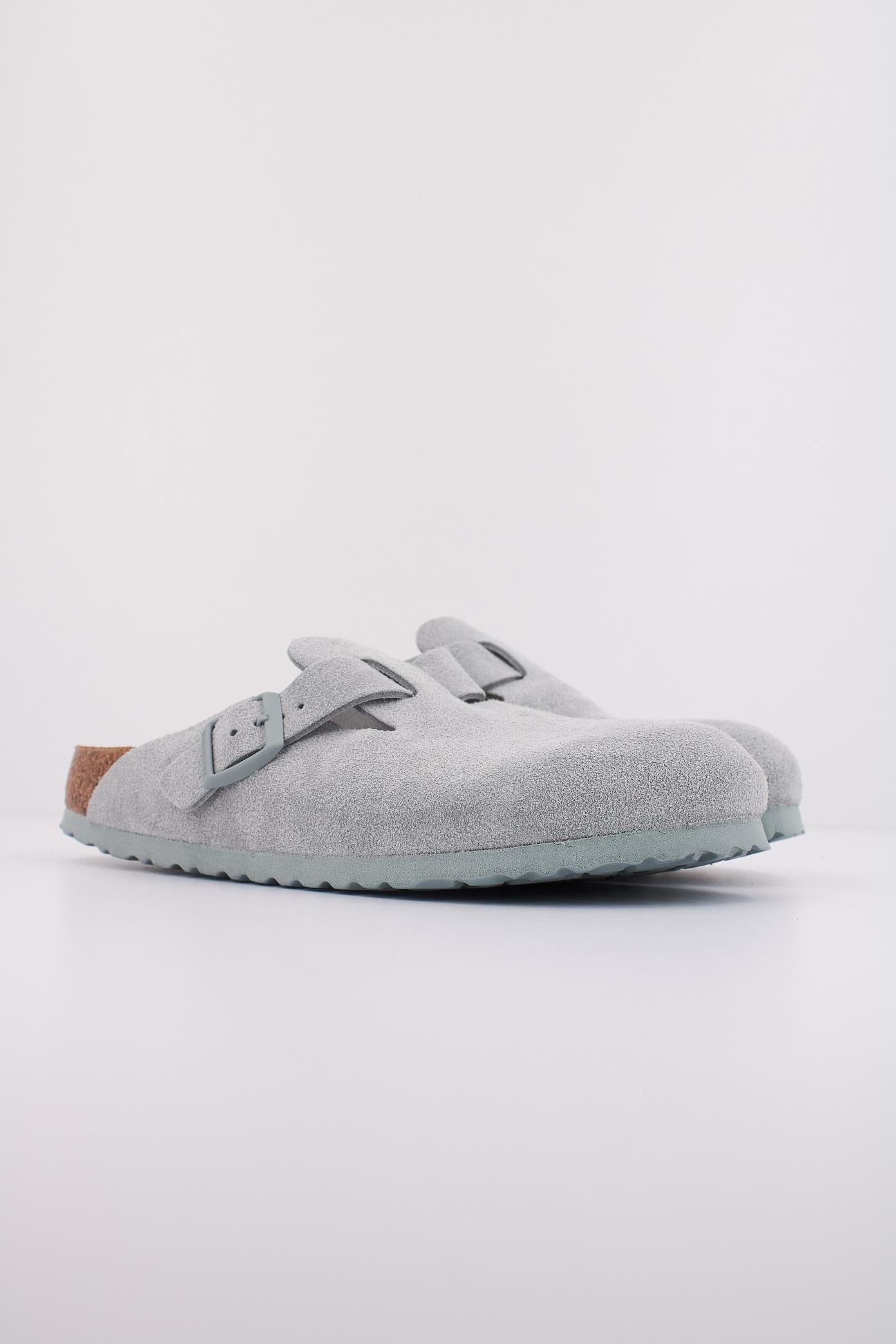 BIRKENSTOCK  BOSTON LEVE en color AZUL  (2)