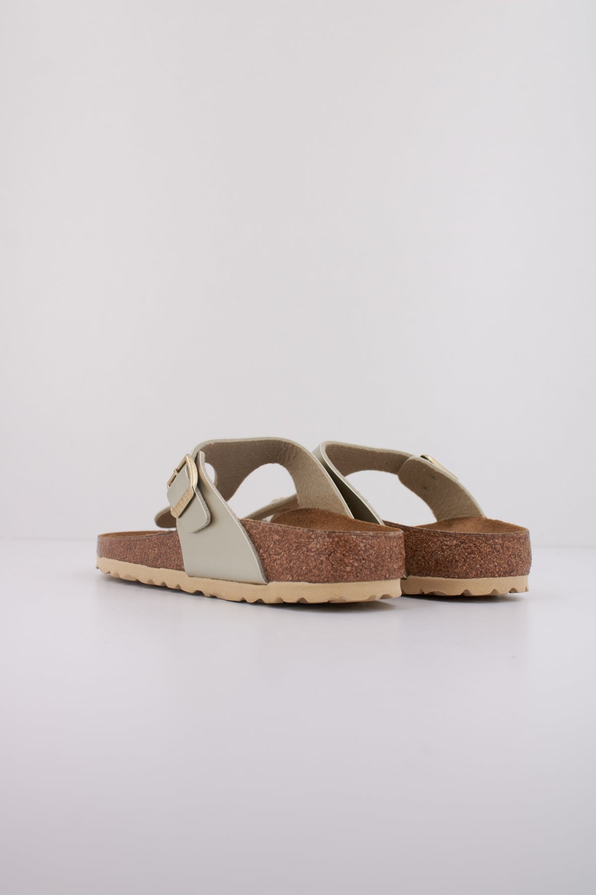 BIRKENSTOCK GIZEH en color ORO  (4)