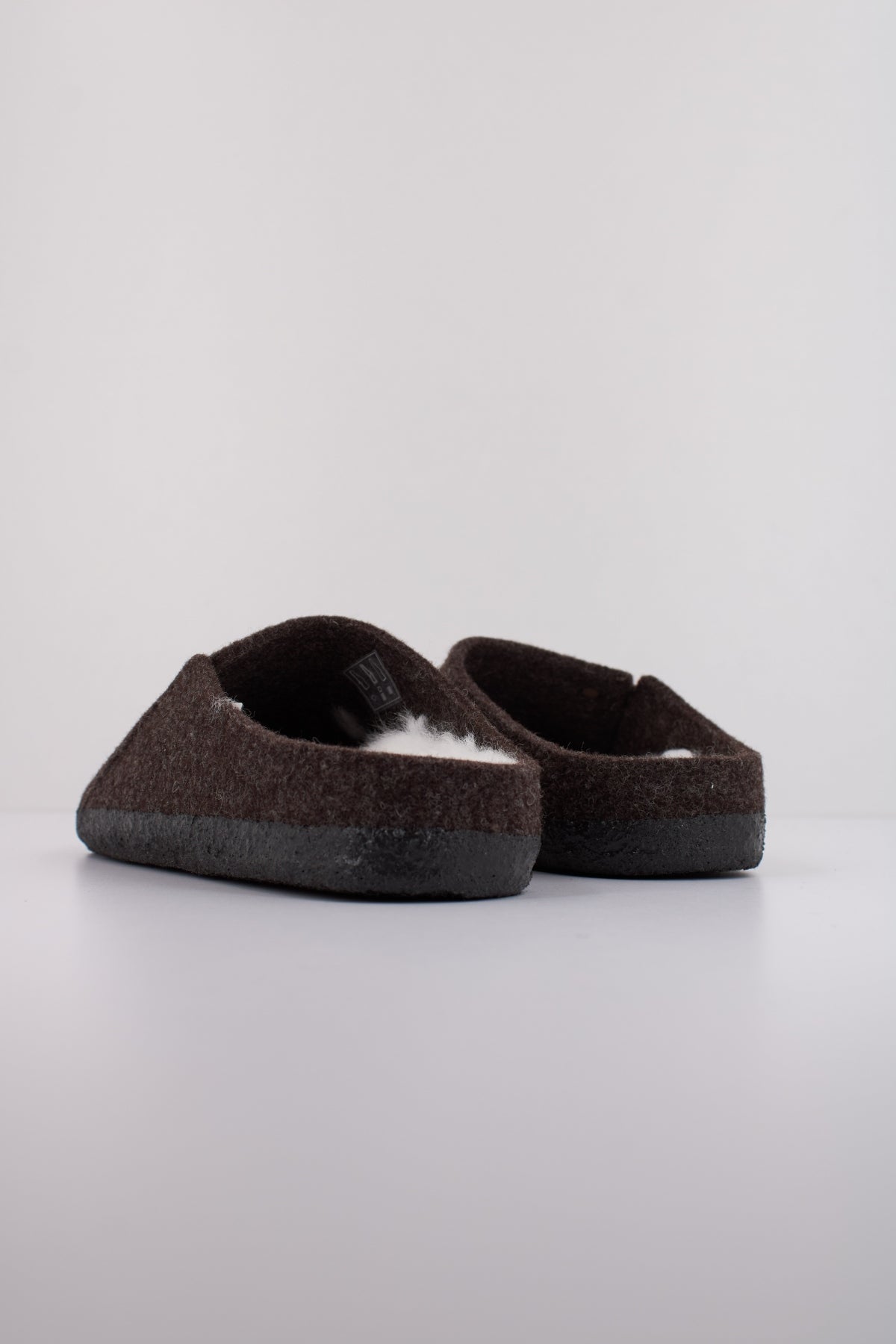 BIRKENSTOCK ZERMATT RIVET en color MARRON  (4)
