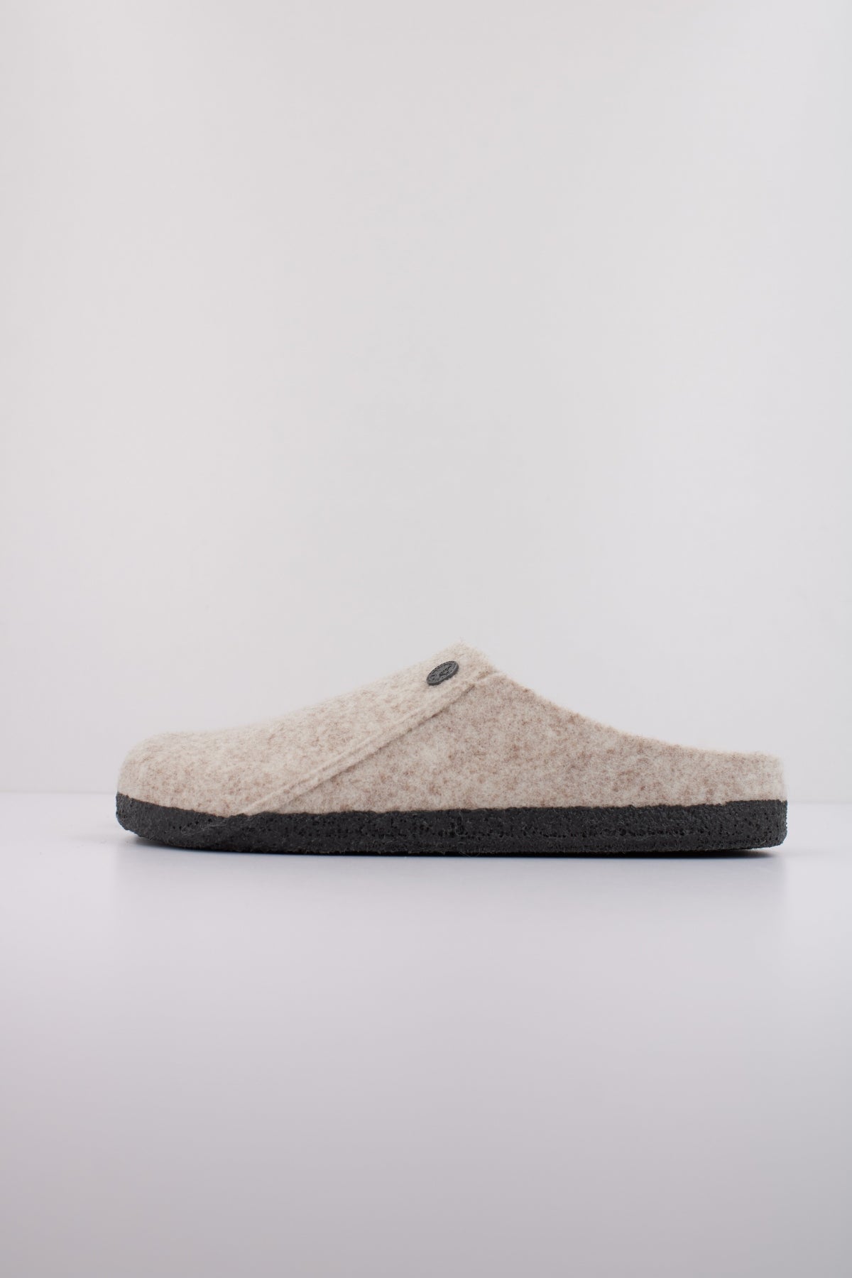 BIRKENSTOCK ZERMATT RIVET en color BEIS  (1)