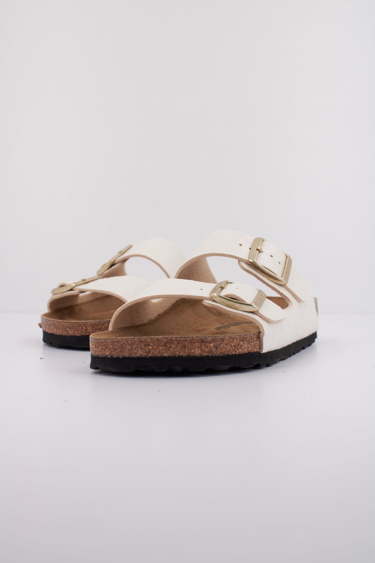 BIRKENSTOCK ARIZONA BS en color BEIS  (2)
