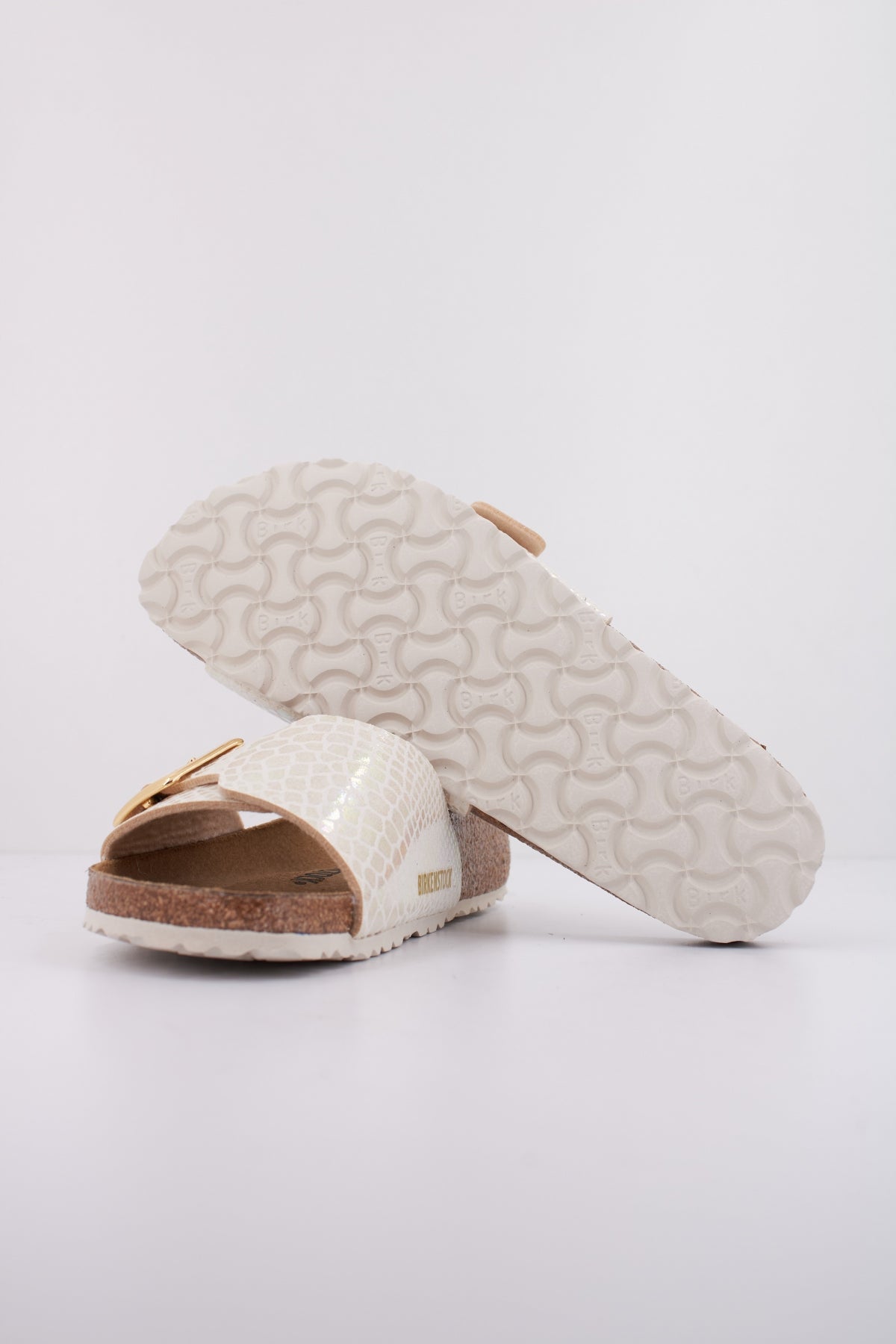 BIRKENSTOCK CATALINA CUSHION BUCKLE en color BLANCO  (5)