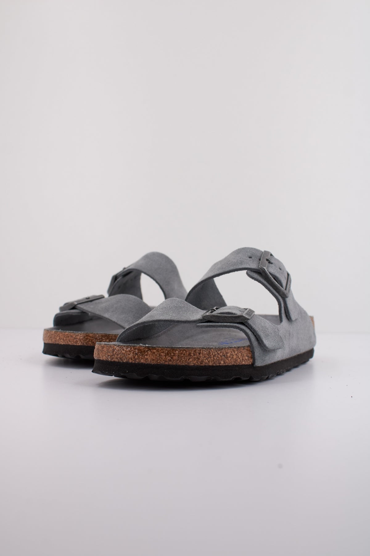 BIRKENSTOCK ARIZONA BS en color GRIS  (2)