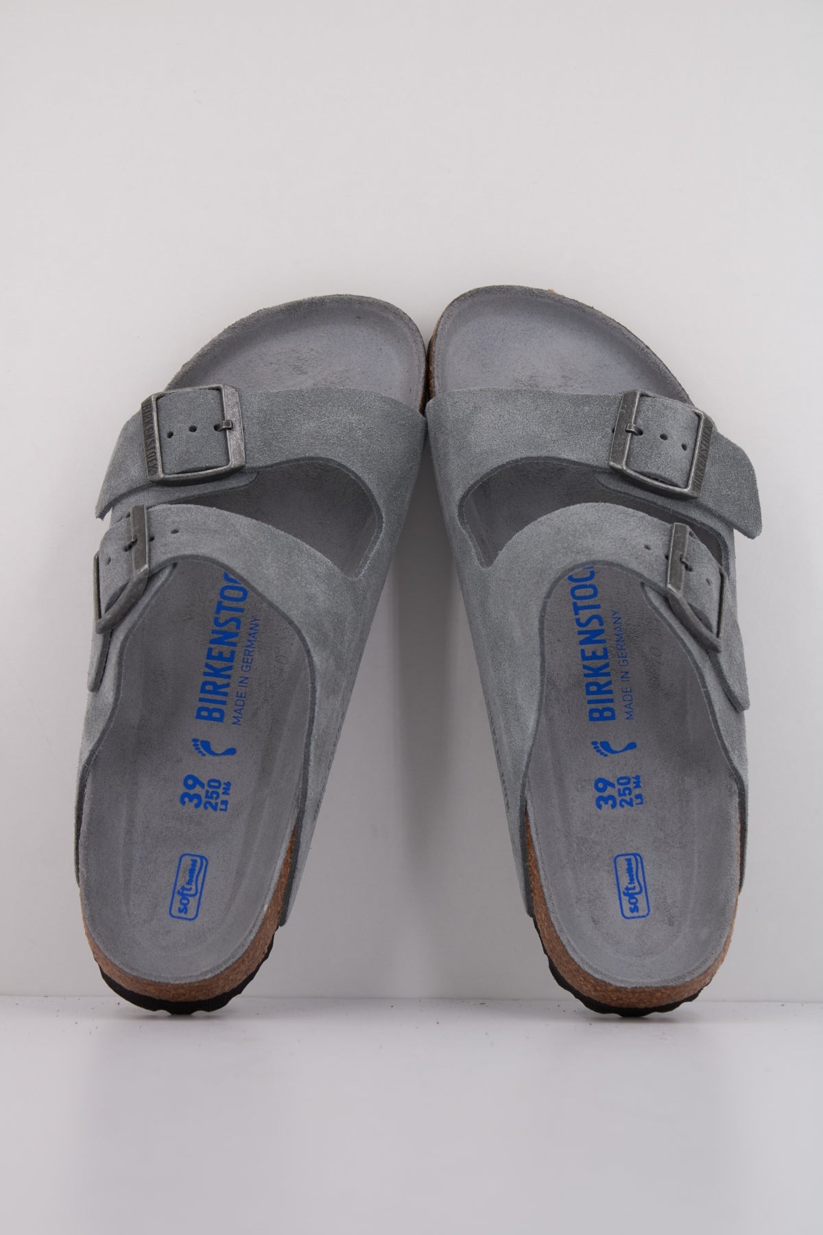 BIRKENSTOCK ARIZONA BS en color GRIS  (3)
