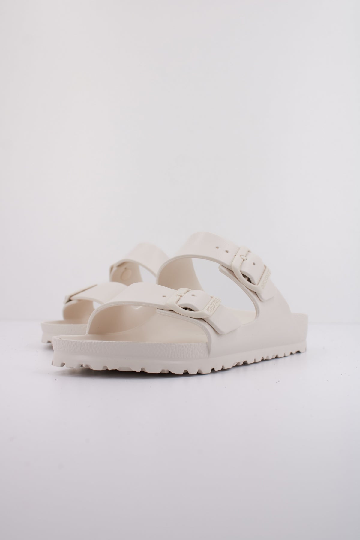 BIRKENSTOCK ARIZONA EVA en color BLANCO  (2)