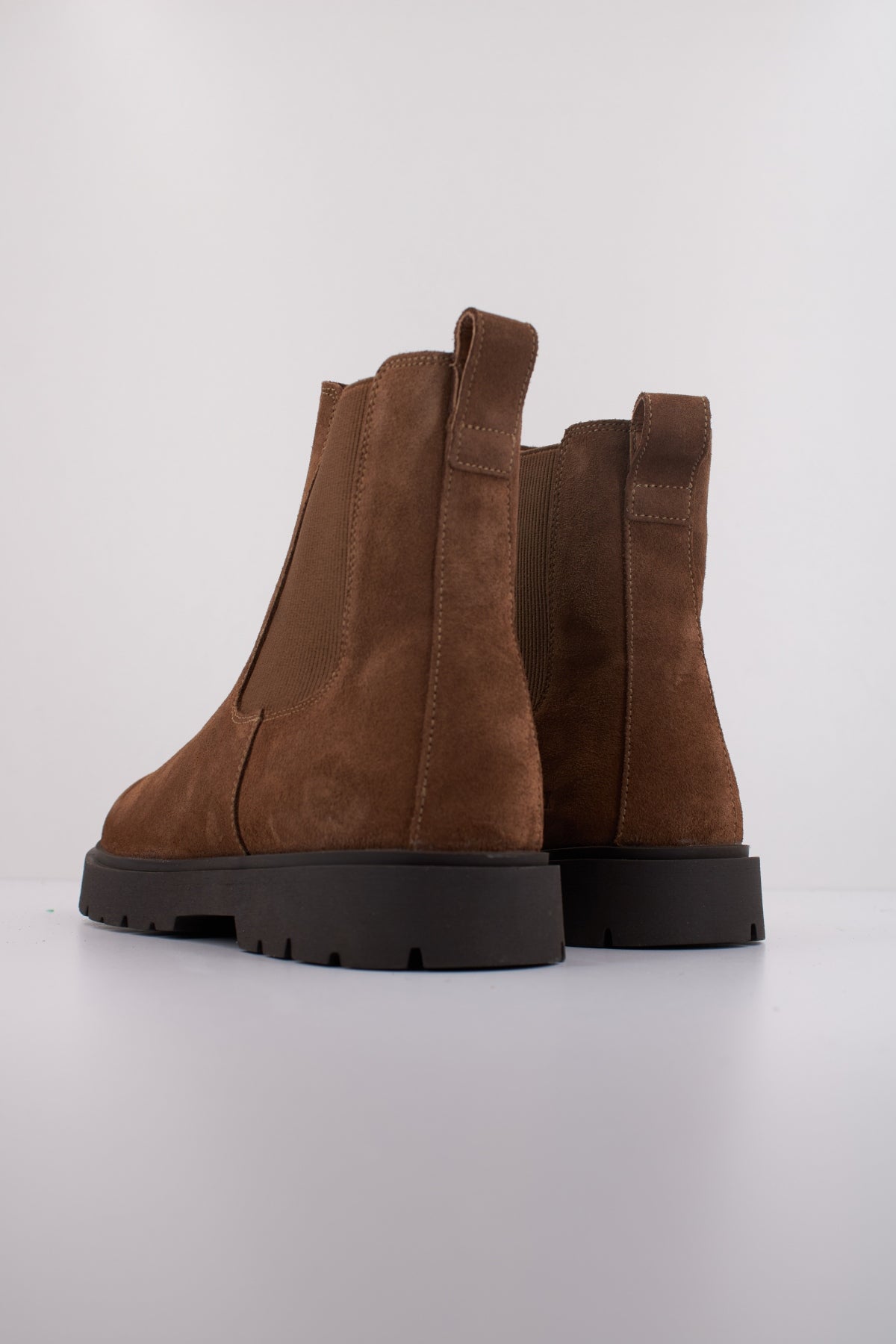 BIRKENSTOCK HIGHWOOD SLIP ON MID en color MARRON  (4)