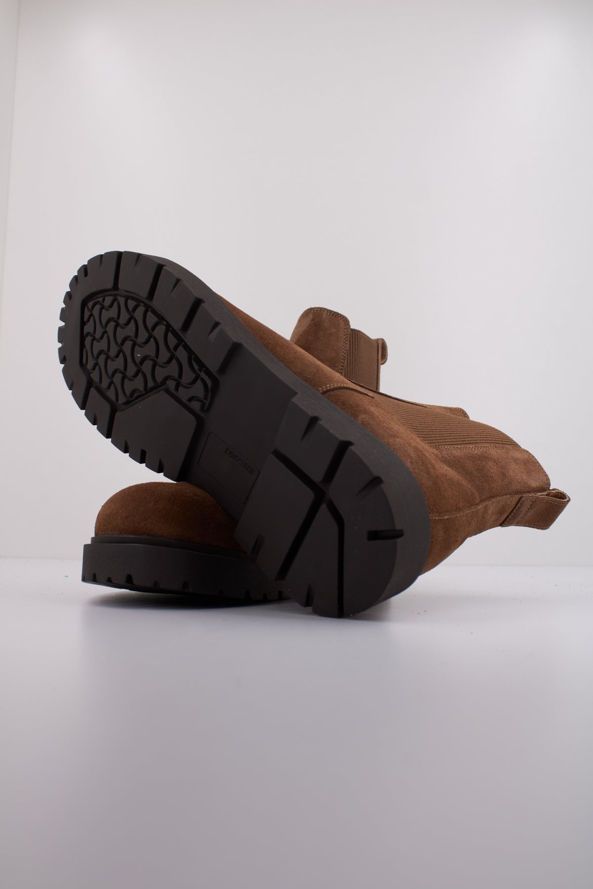 BIRKENSTOCK HIGHWOOD SLIP ON MID en color MARRON  (5)