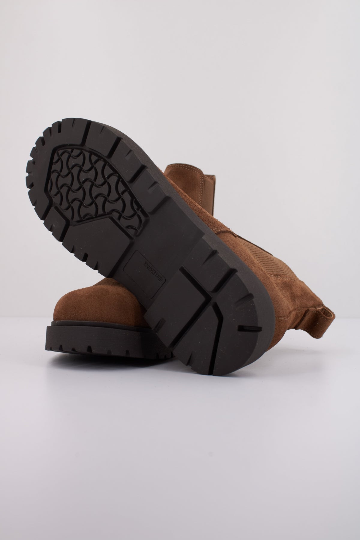 BIRKENSTOCK HIGHWOOD SLIP ON MID en color MARRON  (5)