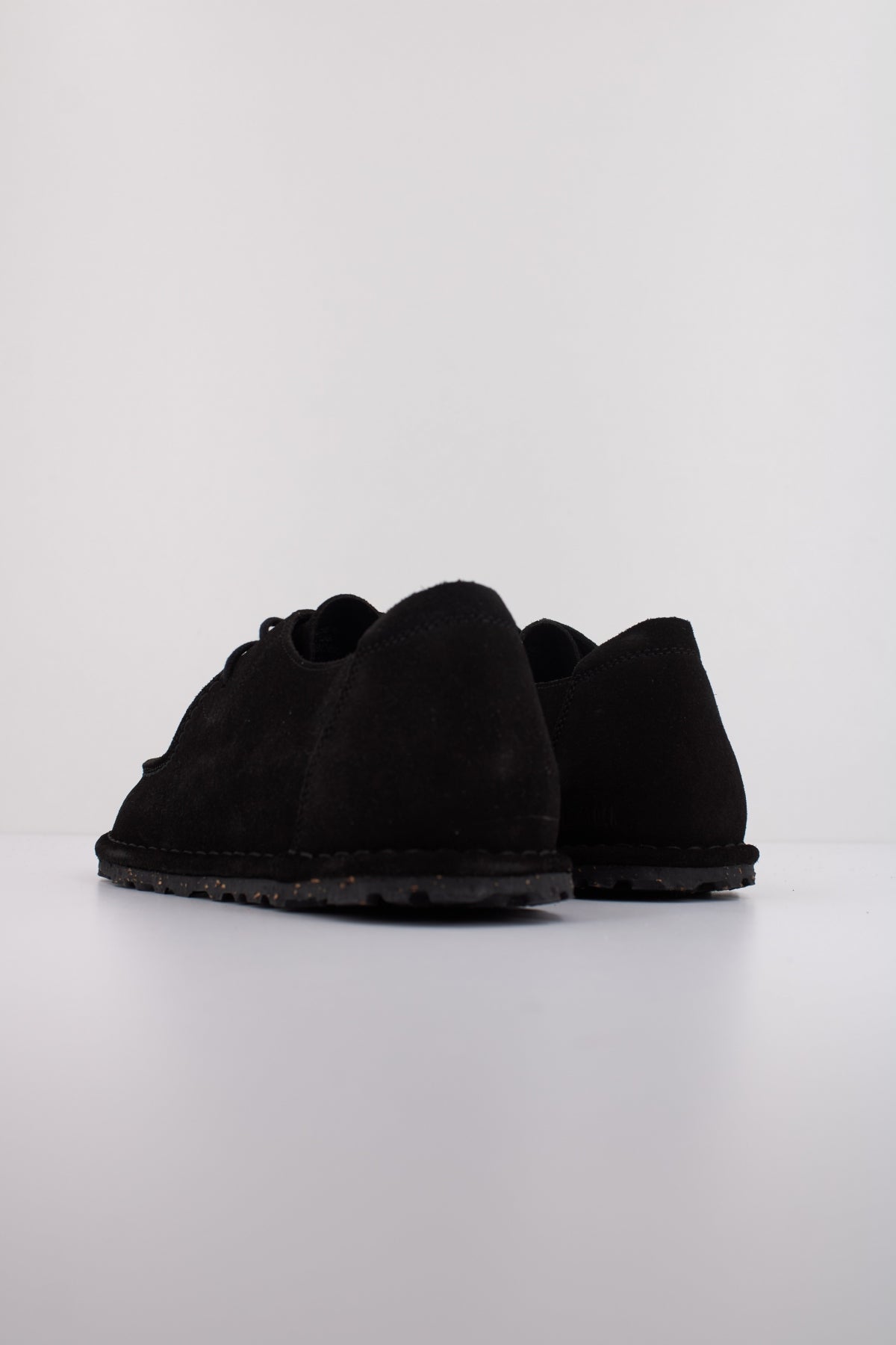 BIRKENSTOCK UTTI LACE en color NEGRO  (4)