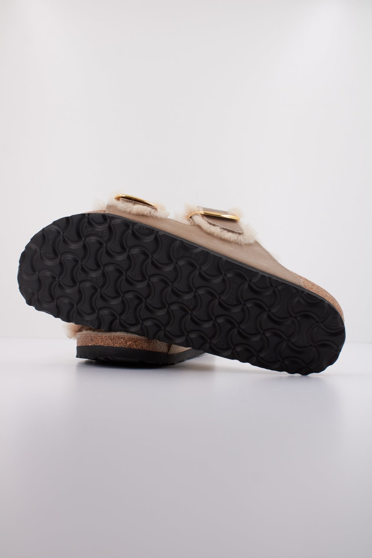 BIRKENSTOCK  ARIZONA  en color BEIS  (5)