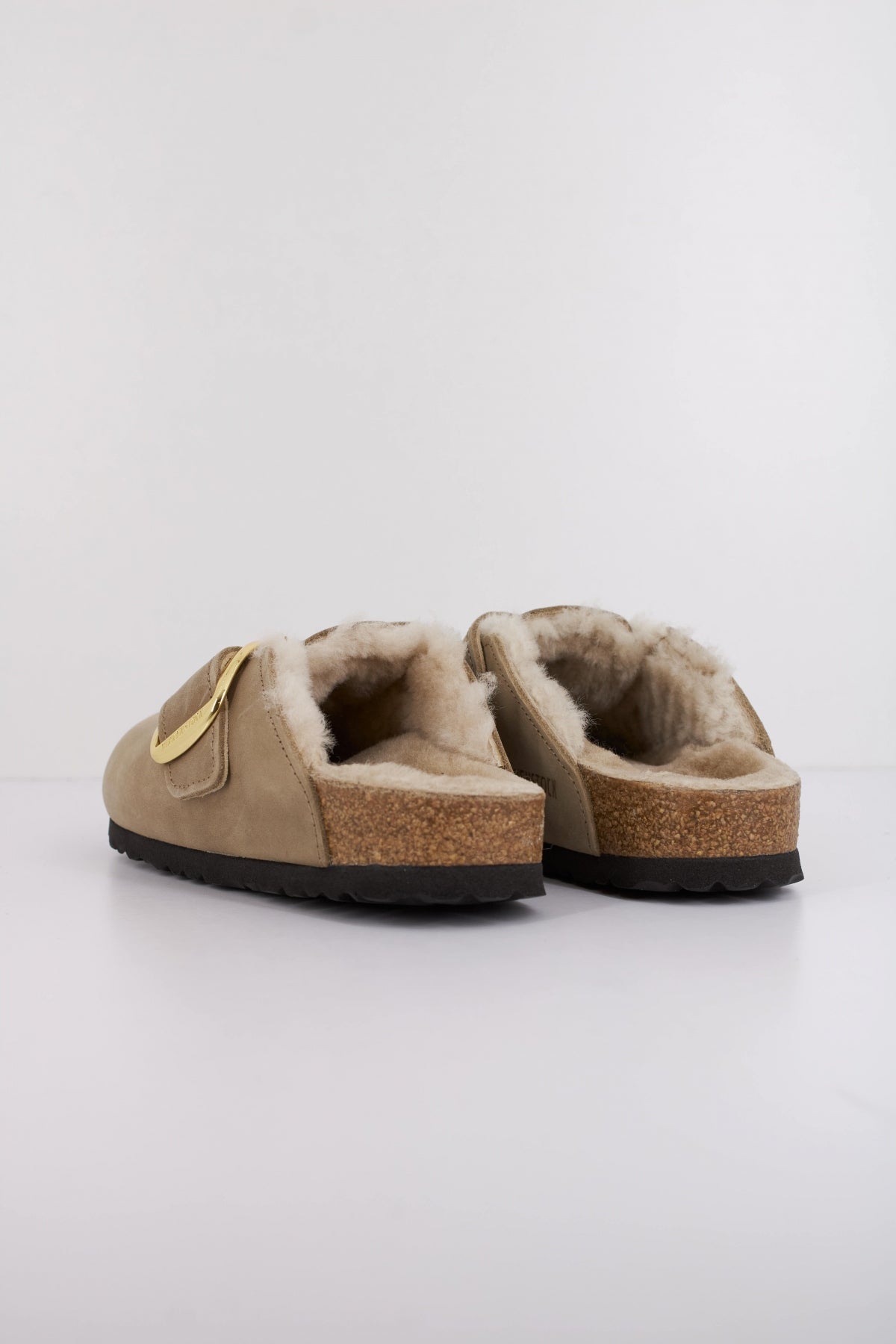 BIRKENSTOCK  BOSTON  en color BEIS  (3)